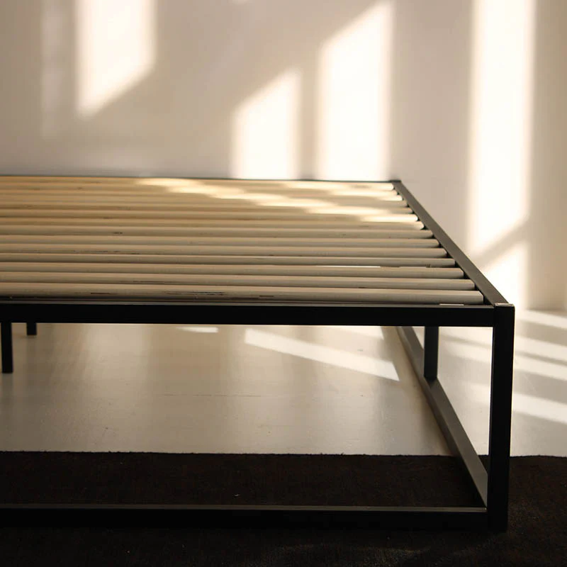 Luxe Metalen Bedframe - Image 3